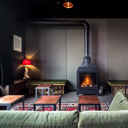 فندق فلاشينغ ميداوز 4*