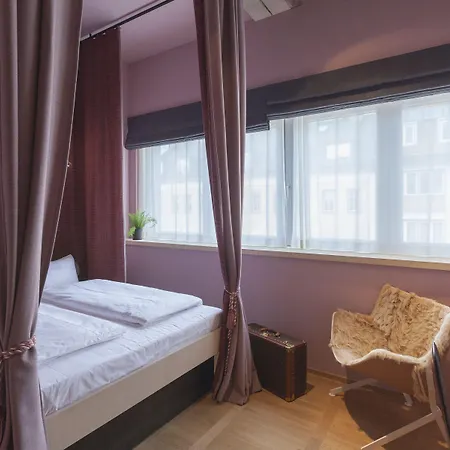 فلاشينغ ميداوز 4*