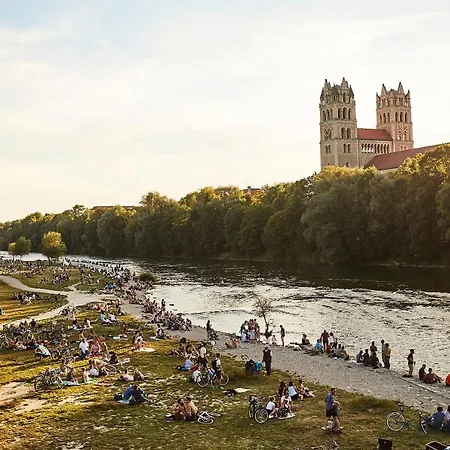 فندق فلاشينغ ميداوز