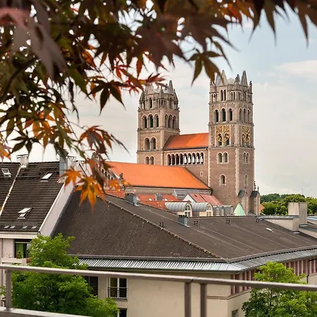 فندق فلاشينغ ميداوز ميونيخ