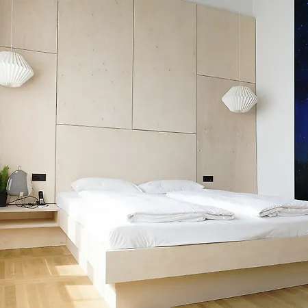 فندق فلاشينغ ميداوز