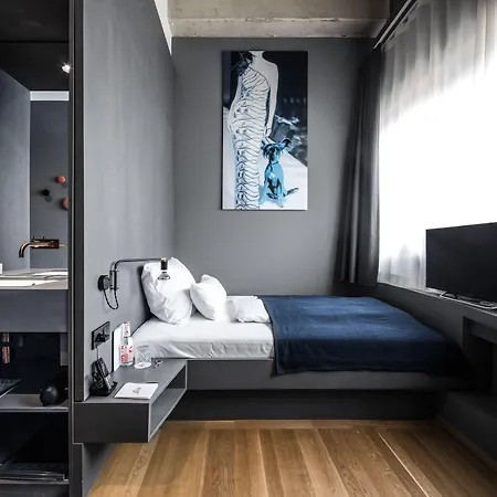 ザ フラッシング メドウズ ホテル