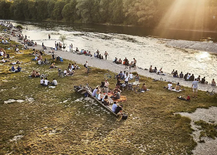 Hotel The Flushing Meadows 4*