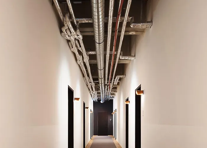 The Flushing Meadows Hotel 4*